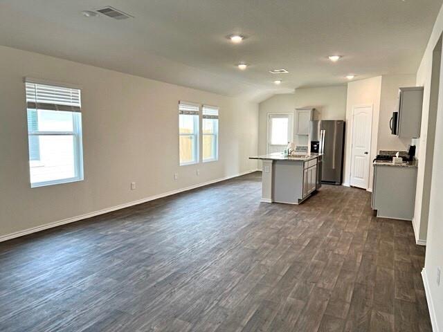 Photo - 267 Sickle Lp