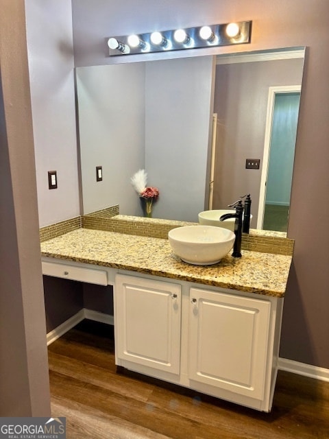 Photo - 1300 Gates Cir SE