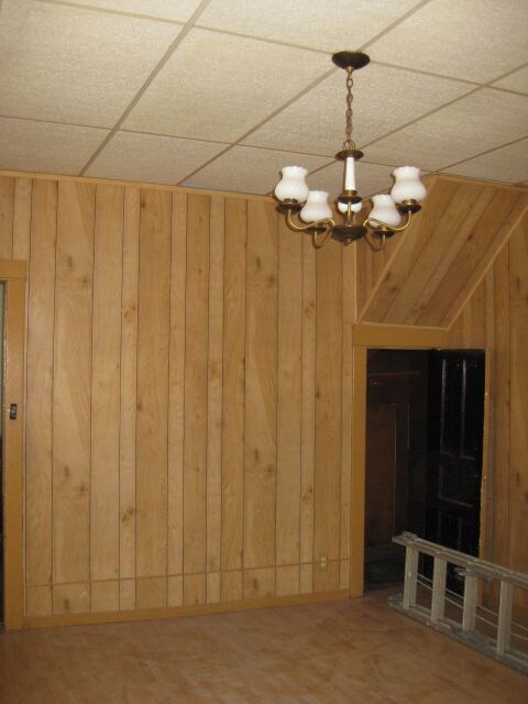 Photo - 221 N Chestnut St