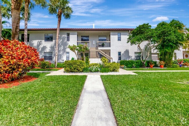 Building Photo - 21553 Cypress Hammock Dr Unit 34 D Rental