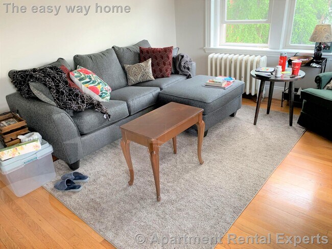 Photo - 170 Maple St Unit #209