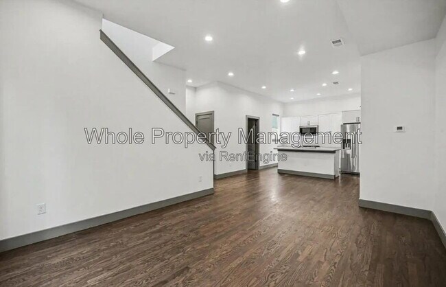 Photo - 3511 S Marion St