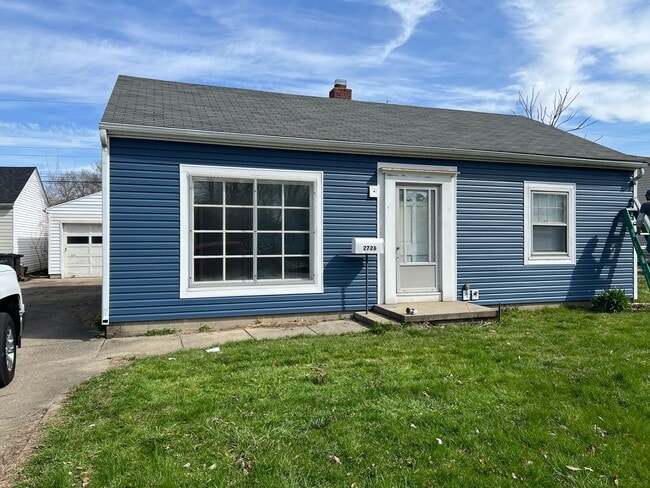 Building Photo - 2-Bedroom House with Detached Garage & Basement — Lafayette's North End