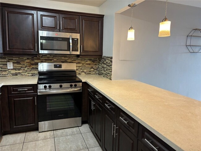 Photo - 1200 NE Miami Gardens Dr Unit 718W