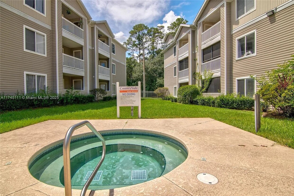 Photo - 4000 SW 23rd St (Gainesville, FL)