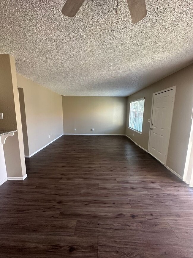 Photo - 909 Pacheco Rd Unit B