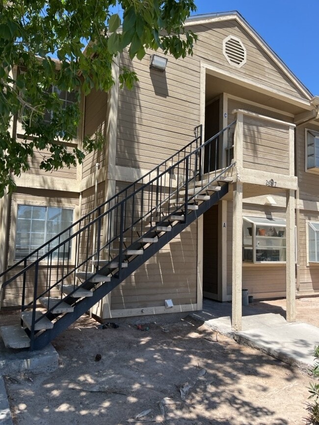 2697 Aarondavid Dr