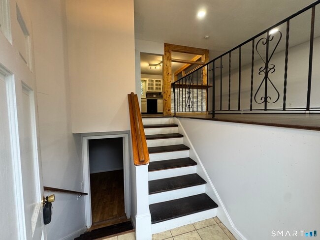 Photo - 9 Fulmore Dr