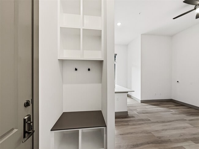 Photo - 170 Malone St Unit 3407