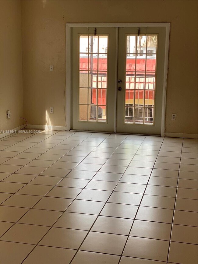 Photo - 10901 N Kendall Dr Unidad 213