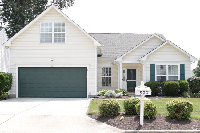 Building Photo - 920 Hanson Dr Rental