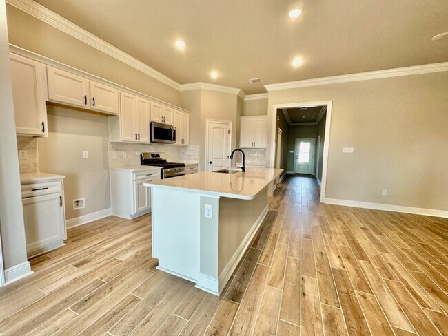 Photo - 78 Bon Ami Dr