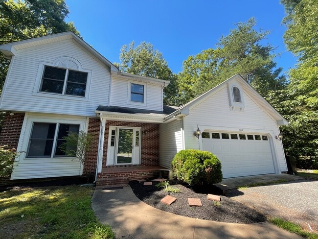 Building Photo - 21113 Arbor Ct