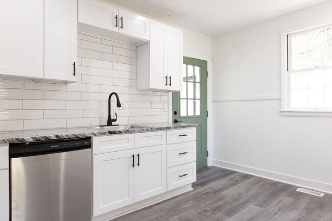 Photo - Hickman Rental