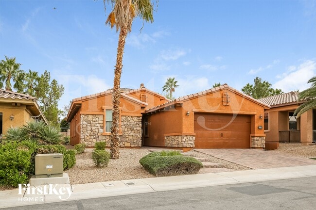 Photo - 1044 Via Camelia St