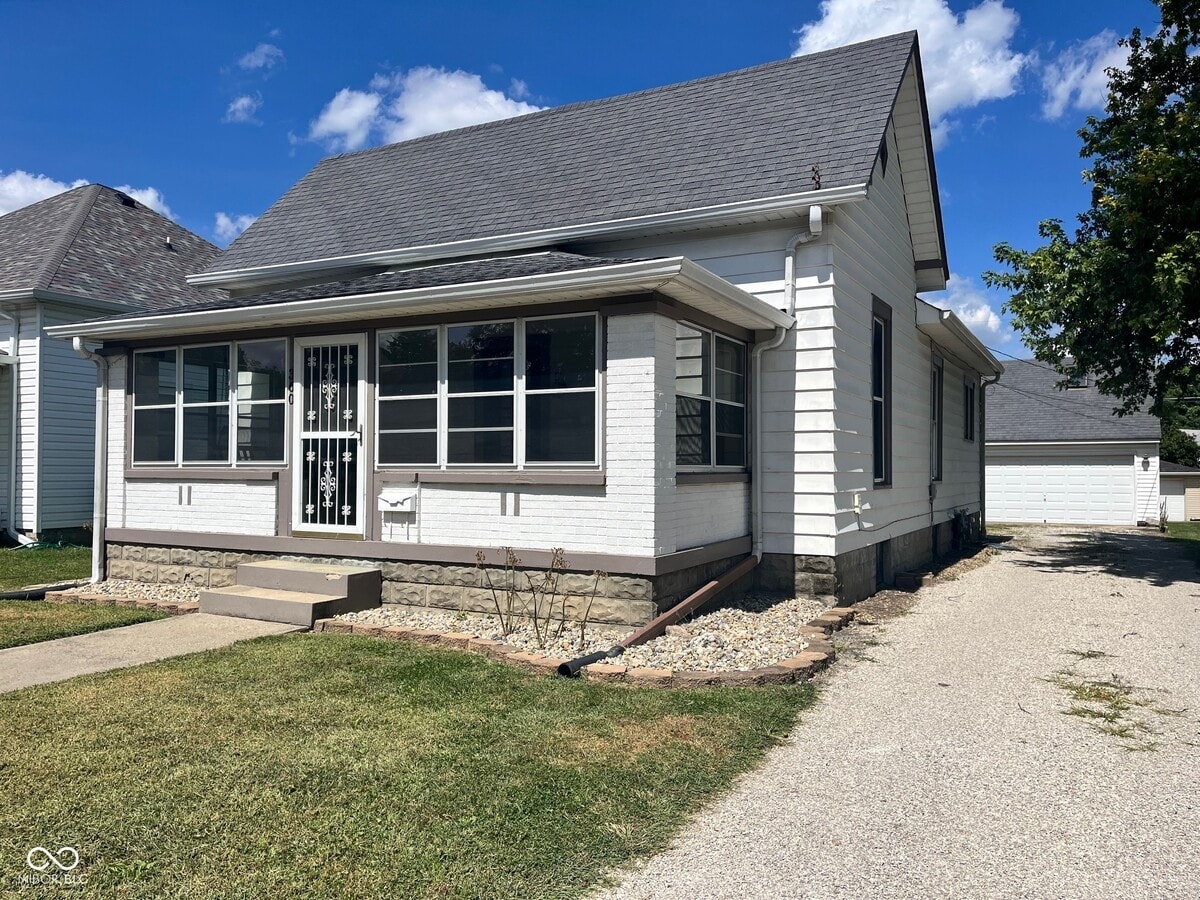 Photo - 360 West Wiley Street House