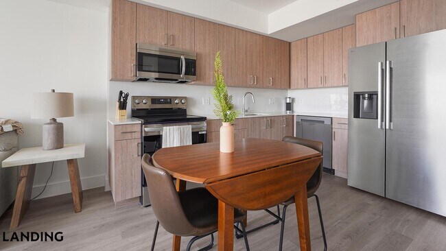 1025 E 25th St Unit 613