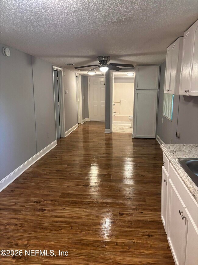 Photo - 2125 Morehouse Rd