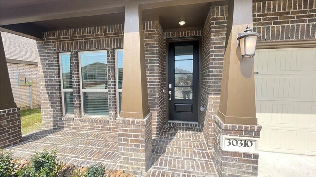 Photo - 30310 Tall Fescue Dr