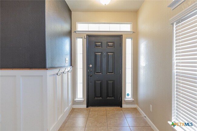 Photo - 146 Linden Ln