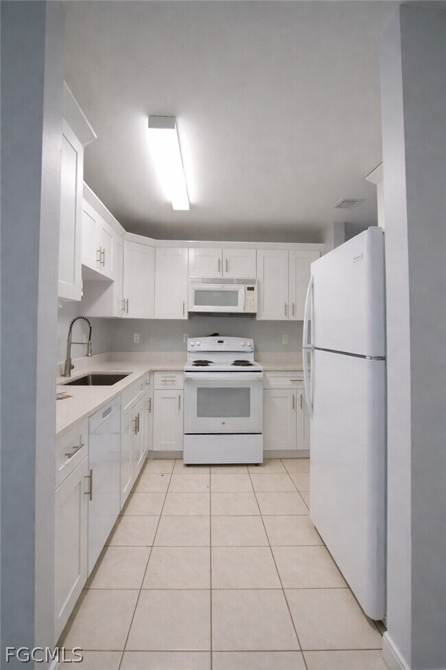 Photo - 2903 Hightower Ave S