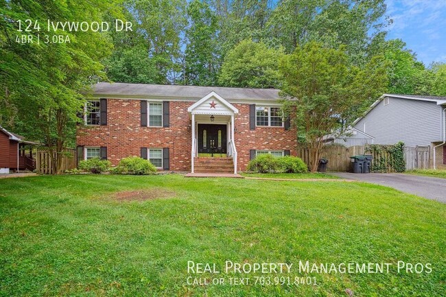 Photo - 124 Ivywood Dr House
