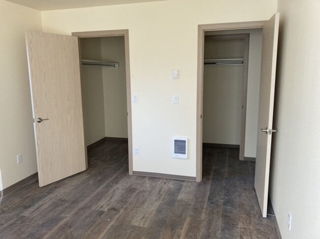 Photo - 290-292 Foch St Unit 280 Foch St