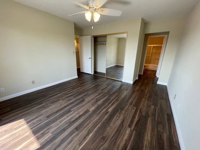 Master Bedroom - vinyl plank