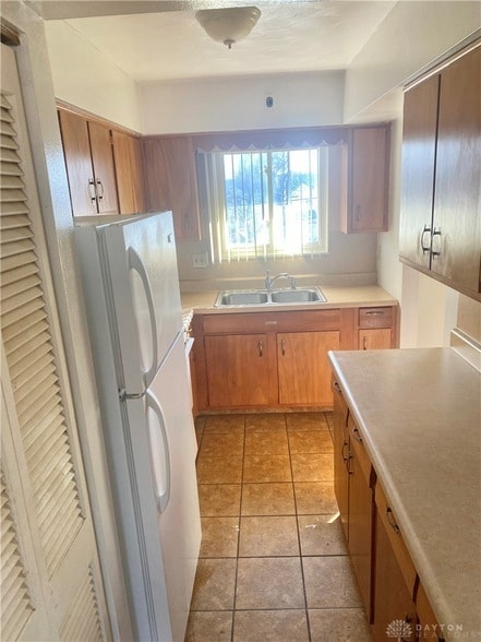 Photo - 2032 Emerson Ave Unidad 2