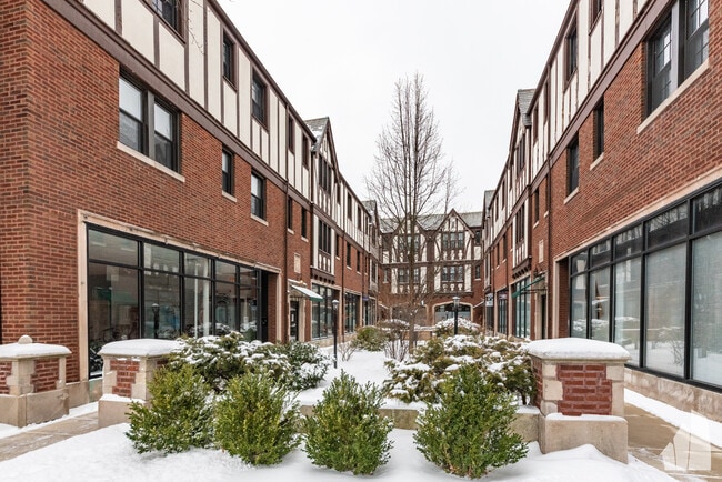 Photo - 894 Green Bay Rd Unit 894A-11