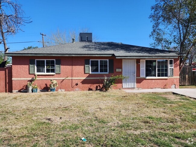 Building Photo - 3 Bedroom in Phoenix! Rental