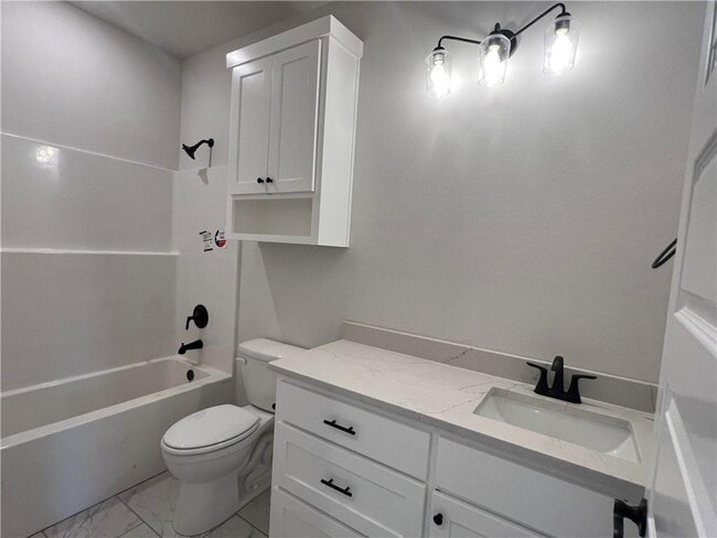 Photo - 6906 SW Basswood Ave