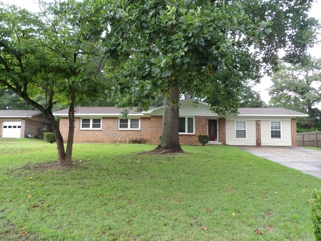Building Photo - Yellowleaf Drive, Enterprise, AL
