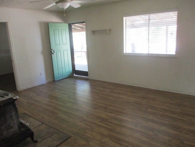 Photo - 1821 W Stratton