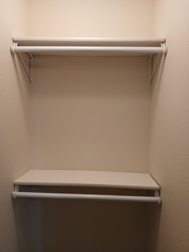 Photo - 711 S Poplar St