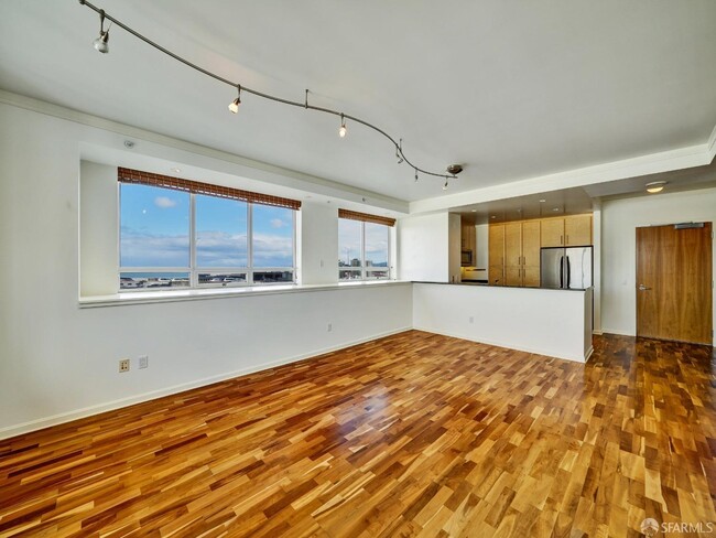 Photo - 400 Beale St Condo