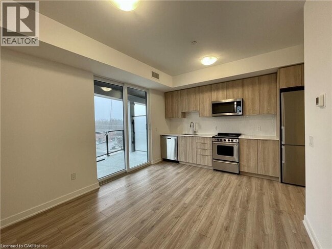 Photo - 312 Erb St. W Unité 401
