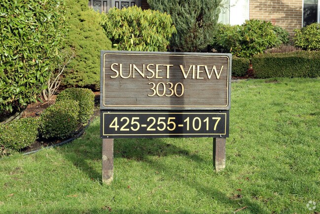 Photo - Sunset View Apartments