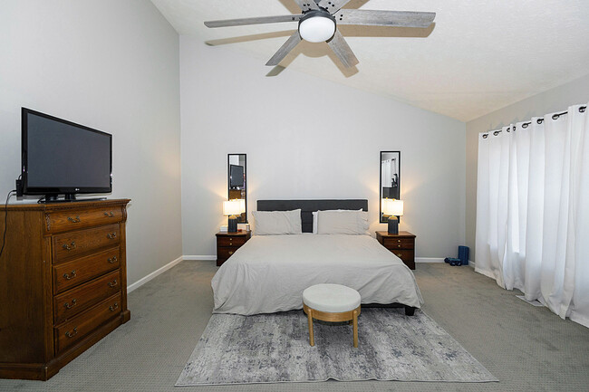 Photo - 6595 Reserve Dr