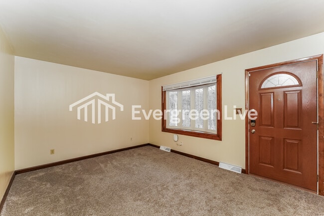 Photo - 220 Glendale Ave SE