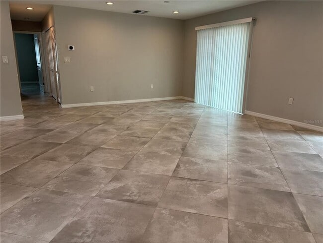 Photo - 5839 Erin Ln S