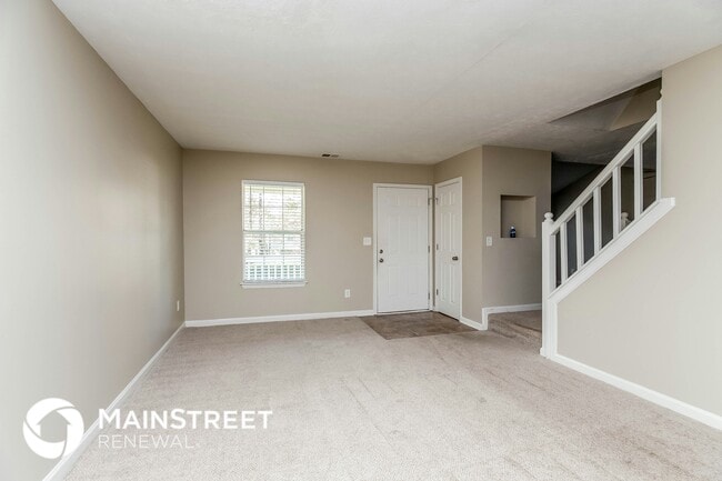 Photo - 2208 Marbut Farms Trce