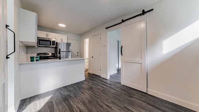 Photo - 745 Burcham Dr