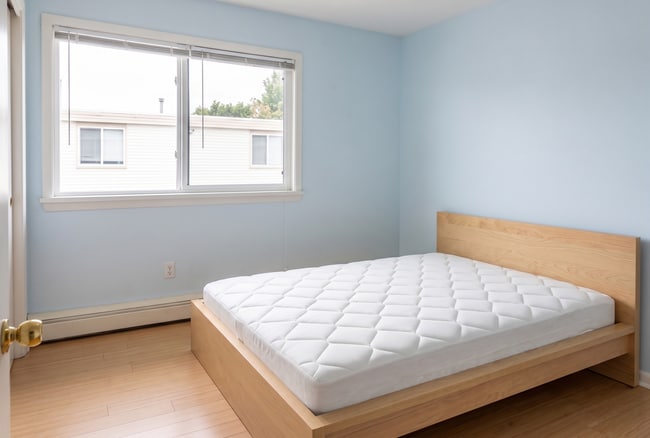 7280 Lindsay Rd Unit 1 Bedroom + Office Top Floor Apartment
