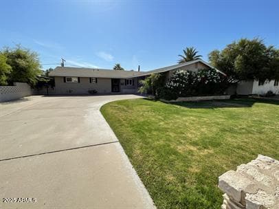 Photo - 2139 S La Rosa Dr