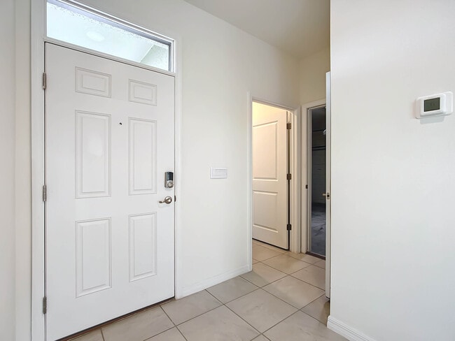 Photo - 5059 Stokes Way