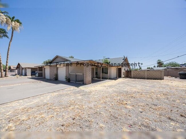 Building Photo - 2145 S Dorsey Ln