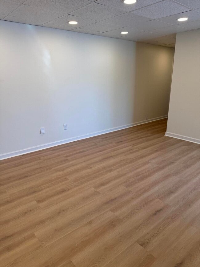 Photo - 620 Locust St