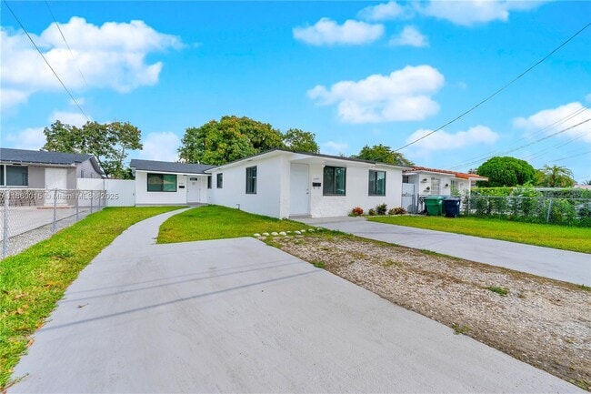 Photo - 7391 SW 22nd St Apartamento Unidad 7391
