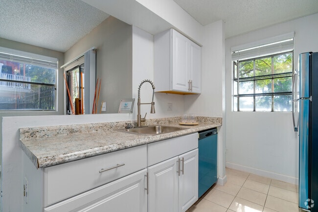 B1 - Bella - 2BR, 2BA - 875SF - Kitchen